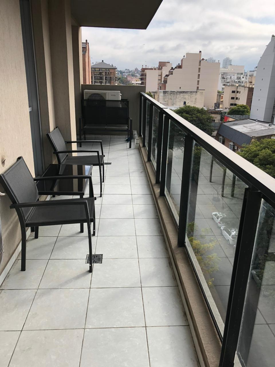 Fachada de DEPARTAMENTO